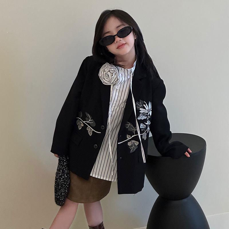 Autumn 2025 Girls' Embroidered Chrysanthemum Suit Set - Trendy Casual Kids' Clothing
