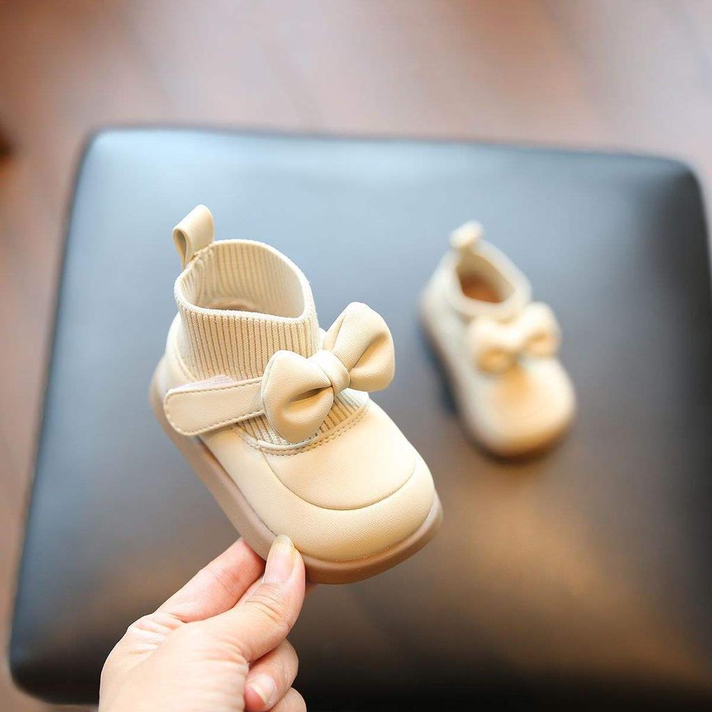 Autumn and winter children's foreign style boots baby girl shoes children's versatile socks boots girls short boots new girls small leather boots