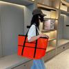 New high-end mesh bag, light and large-capacity travel bag, fitness sports storage, shoulder bag.