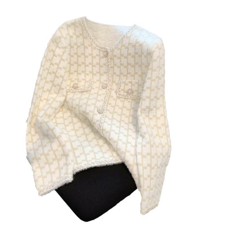 Xiaoxiangfeng knitted jacket for women 1011 winter new Korean foreign style age-reducing elegant temperament socialite style top for women