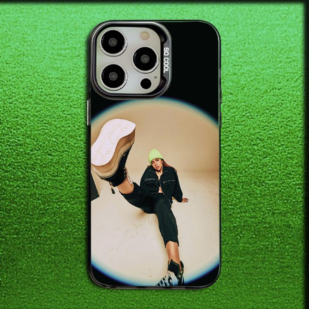Sängerin T-Tate McRae Handyhülle Für iPhone 16,15,14,13,12,11,Mini,Pro,MAX Grau Matt Silikon Schwarze Hülle