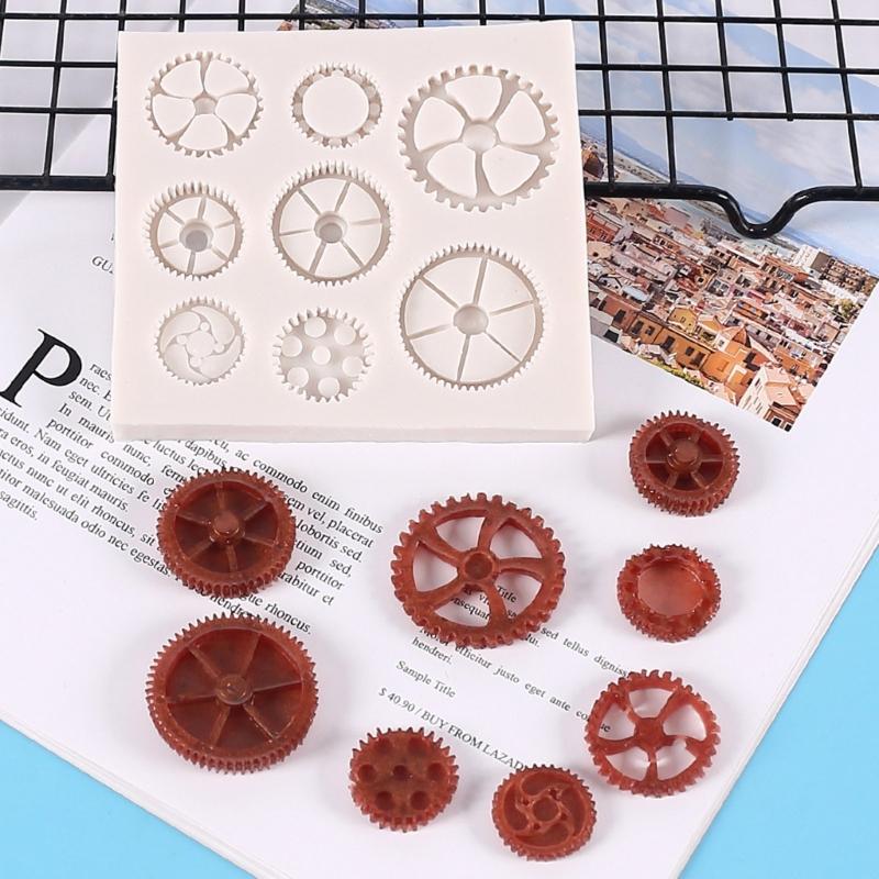 Chocolate Moulds Gears Shaped Baking Molds Fondant Moulds Cake Molds Silicone Material Perfect Gift for DIY Baking Lover
