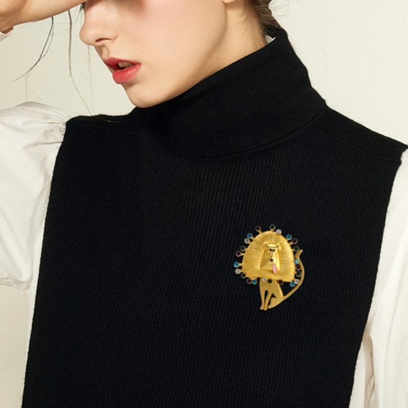 Retro Gold Lion Brooch, High-end Temperament, Men's Suit Accessories, Animal Brooch, Environmentally Friendly Chest Flower