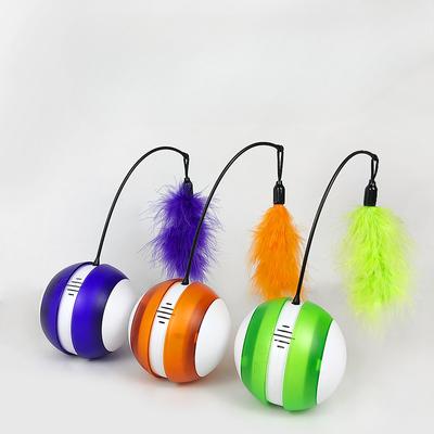 Pet Tumbler Katzenspielzeug Elektrischer Katzen-Teasing-Stick Federboom Rotierender Sportball Intelligenter automatischer Katzen-Teasing-Ball