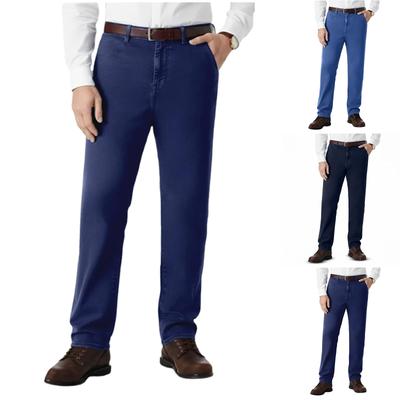 Klassische gerade schmale Stretch-Jeans für ältere Männer