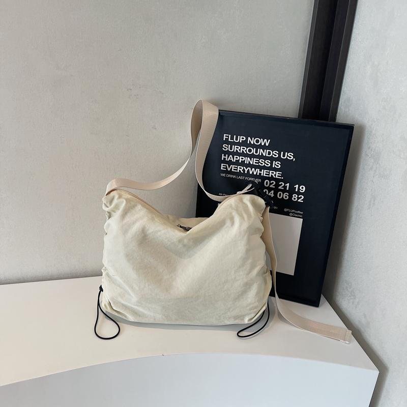 Crossbody Bag Women's Large Capacity Dumpling Bag Solid Color Shoulder Bag Student Class Bag