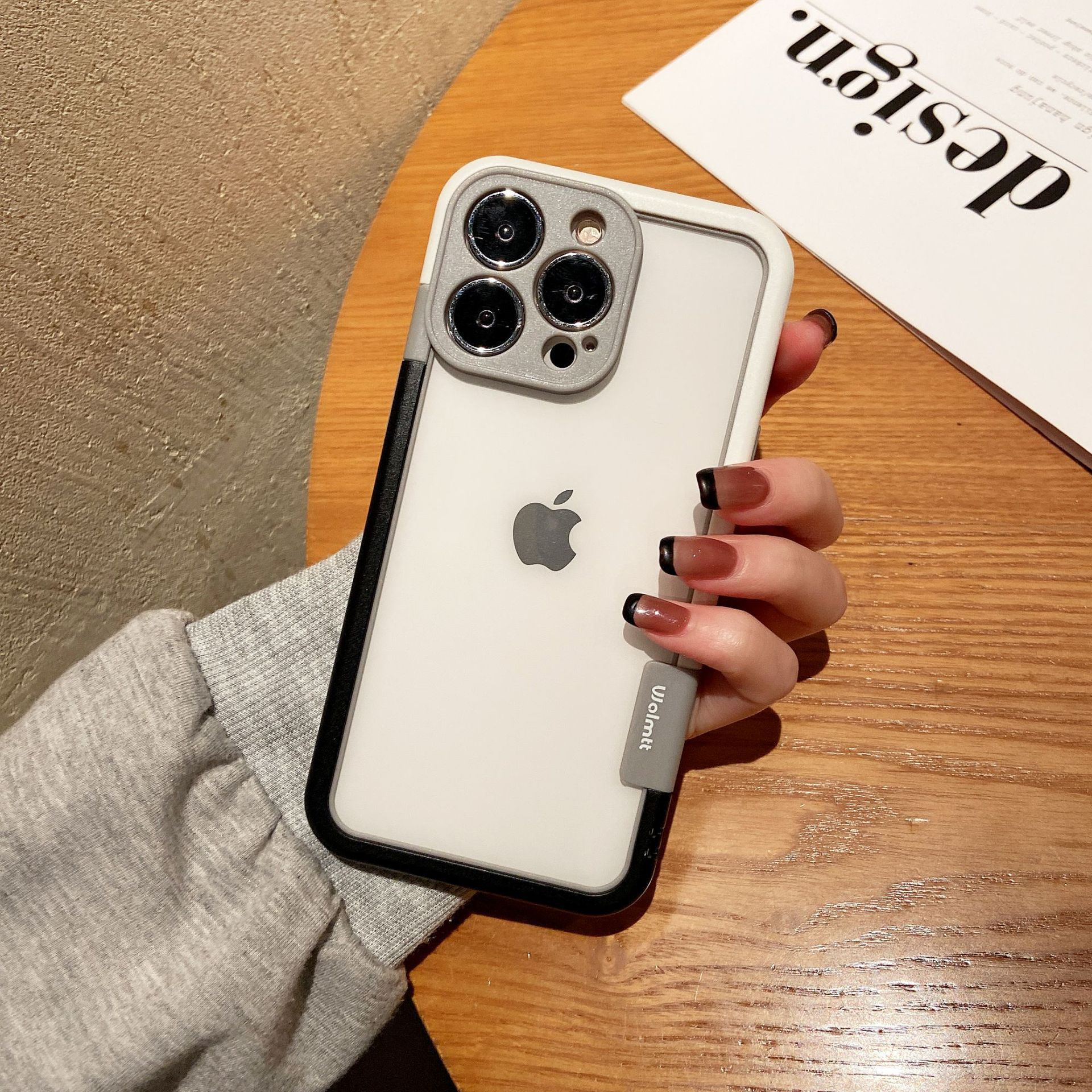 

Подходит для iPhone 16 Контрастная силиконовая рамка Чехол для мобильного телефона Apple 15 Защитный чехол с полным покрытием и градиентным теплоотводом 14 iPhone16ProMAX [fine hole]