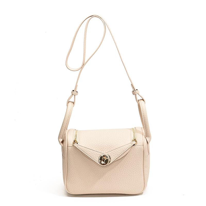 Bucket bag New fashion shoulder bag Handbag Large capacity underarm bag