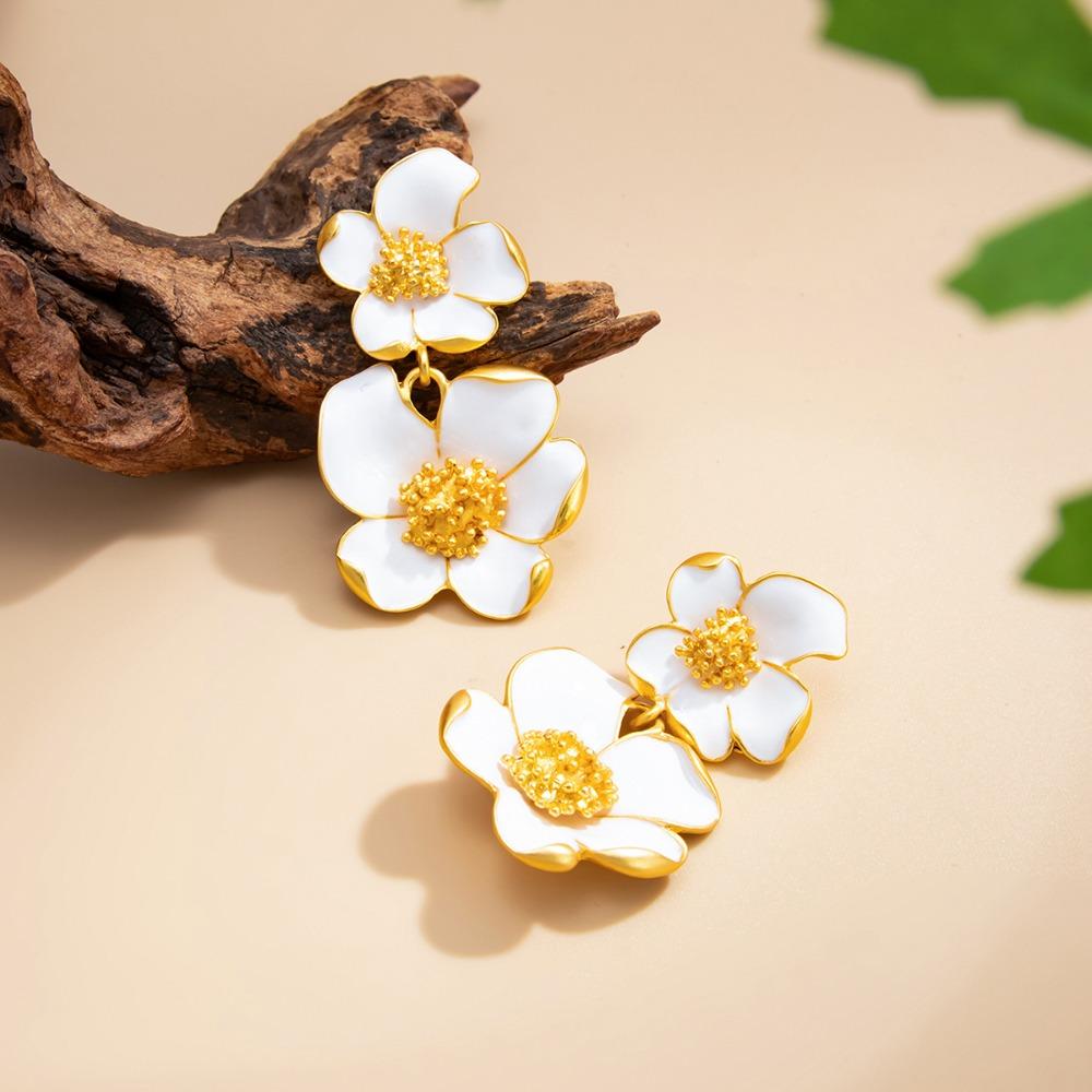 Vintage White Cold Enamel Flower Dangle Earrings for Women Gold Color Double Layer Floral Drop Earrings Party Wedding Jewelry