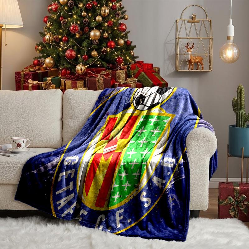 Getafe Crest Design Throws Blanket Flannel Blankets Plush for Couch Bed Gifts for Men Women Travel picnic blanket Christmas fan gifts