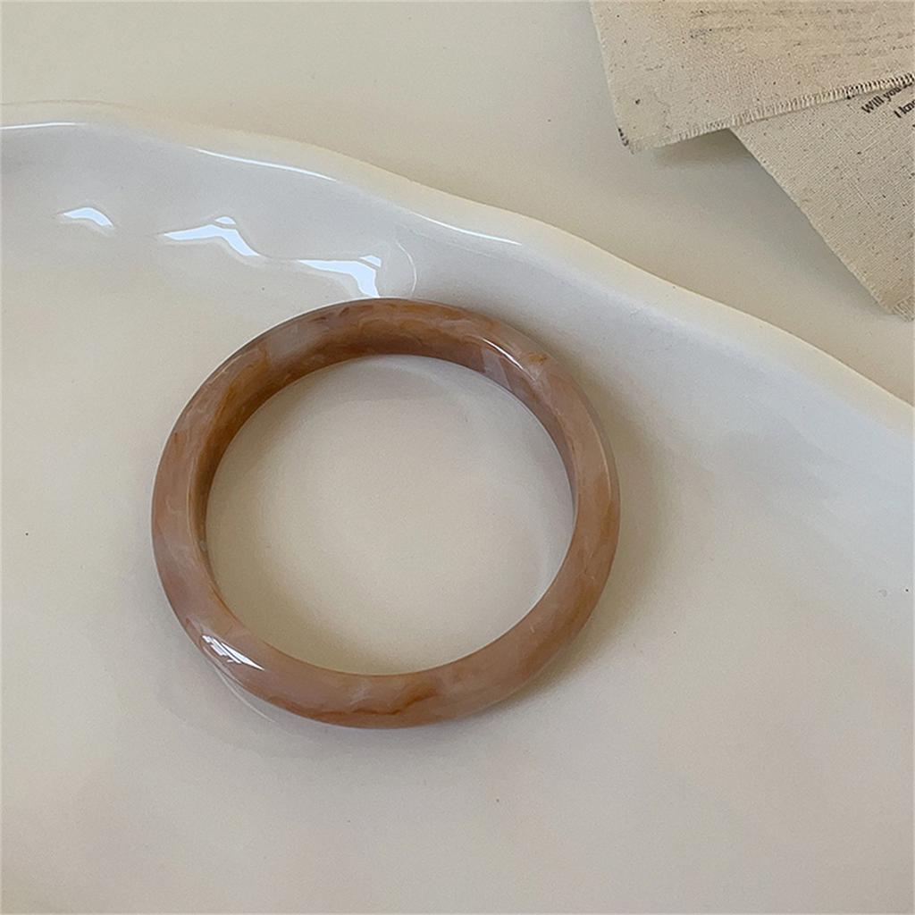 Y2k Acrylic Wide Edge Bracelet Europe American Exaggerated Retro Hand Ring Jewelry Accessories Minority Design Hip Hop Bangle