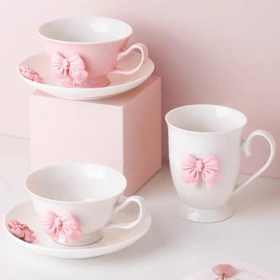 Set di Piattini e Tazze in Ceramica dal Design Accattivante in Stile Ins per Caffè e Tè