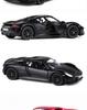 Porsche 918 im Maßstab 1:36 mit zu öffnenden Türen, Spielzeugauto-Modell aus Metallguss, Mini-Rückziehauto, geeignet als Geschenk für Kinder zu Weihnachten oder zum Geburtstag