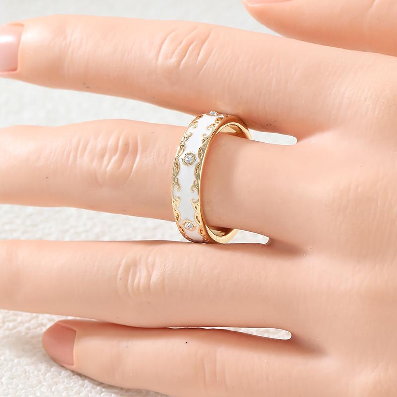 Dazzling Inlaid White CZ Women's Ring Trendy Gold Color Geometry Pattern Daily Wear Party Jewelry Anniversary Gift