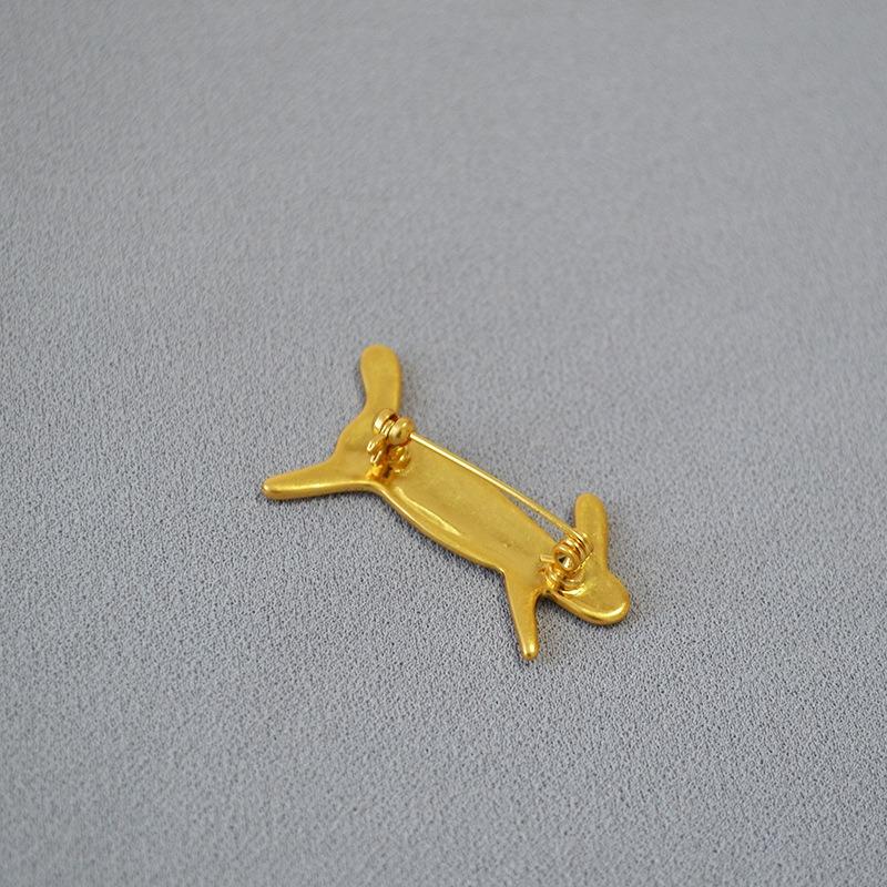 Mihmily Brand-running Rabbit Brooch, Versatile and Fashionable