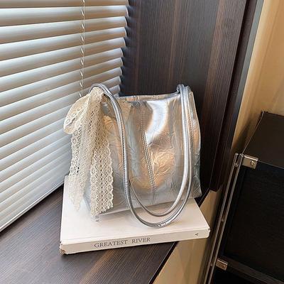 Kadın çantaları – Omuz çantası