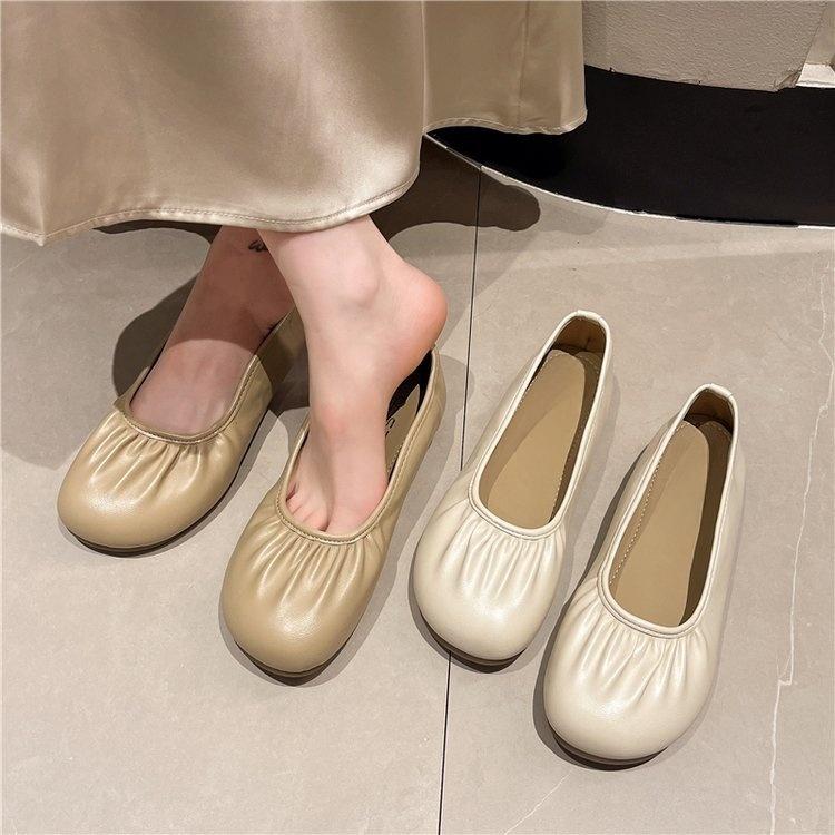 French gentle wind shallow mouth grandma shoes women's 2025 new summer with skirt one pedal soft flat sole maternity shoes