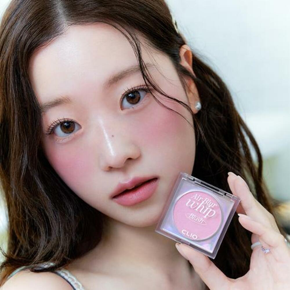 Clio Air Blur Whip Blush