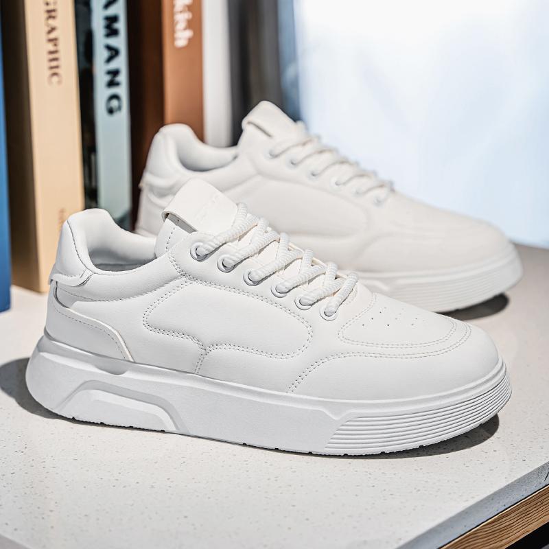 Fashion White Casual Sneakers Men's Street Skateboard Shoes Classic Thick Sole Walking Sneakers Men Comfort Outdoor Trendy Shoes