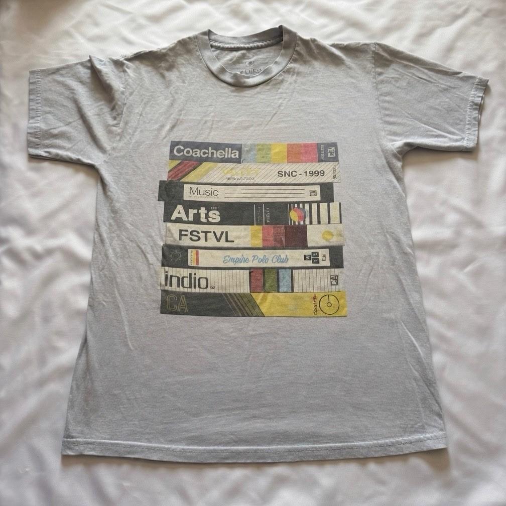 Vintage Coachella Festival Gray T-Shirt Size S Vintage Wristband Graphic Merch 3XL