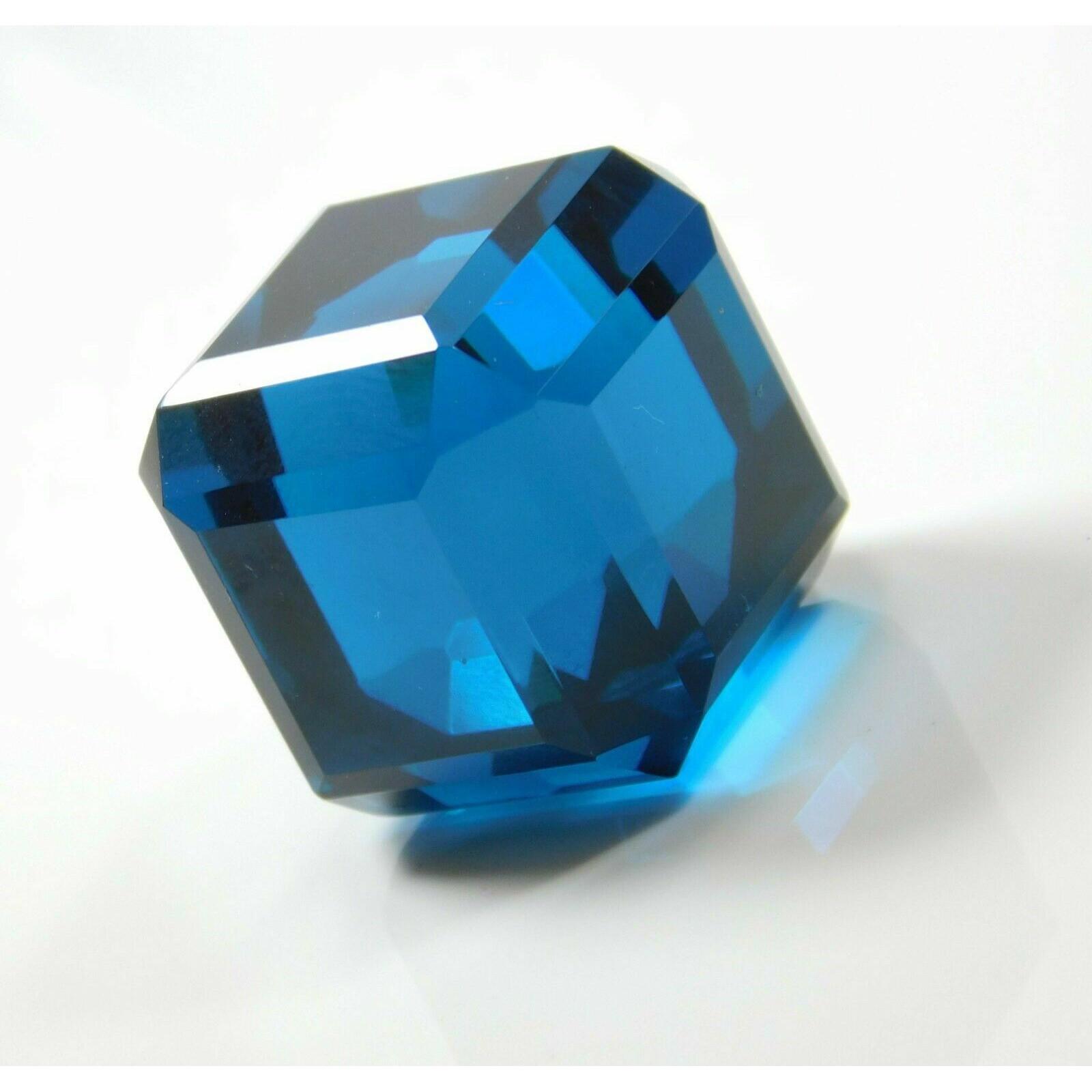 

A++140.20 Ct lab-created Rare Teal Sapphire Cube CERTIFIED Gemstone Huge Size Az-2340930 24 mm синій