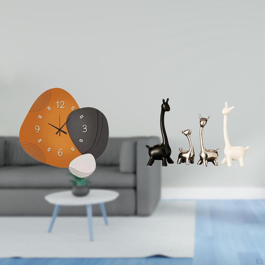 Modern Giraffe Wall Clock Creative Decorative Art Ornament for Bedroom Bathroom Restaurant Home