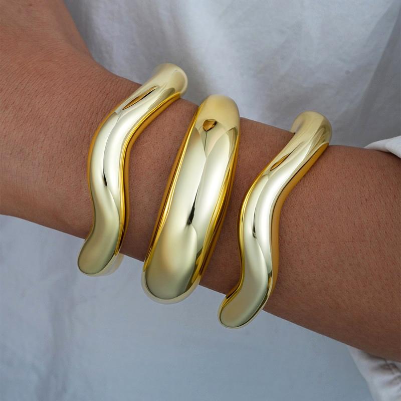 

3Pcs Smooth Irregular Cuff Bracelets for Women Fashion Exaggerated Personality Gold Color CCB Bracelets Punk Female Jewelry