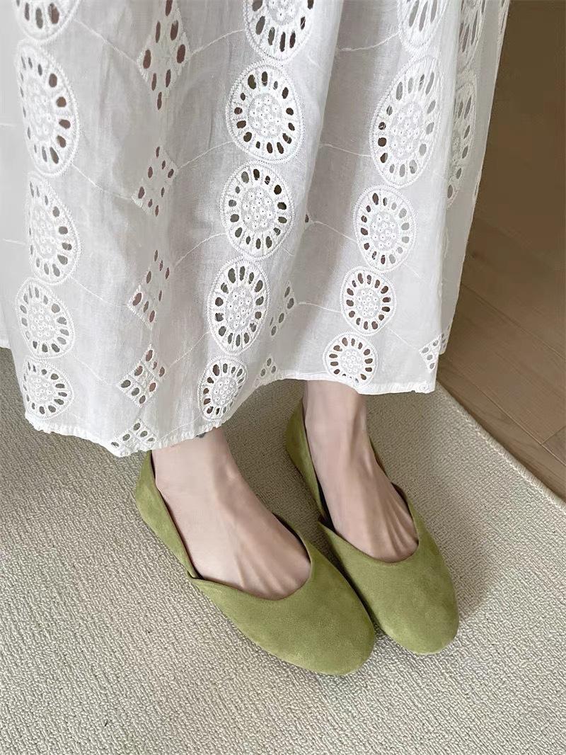 

Soft sole shallow mouth fairy suede spring round head French ladyshoes wind gentle ballet shoes grandma shoes sweet 2025 40 зелений