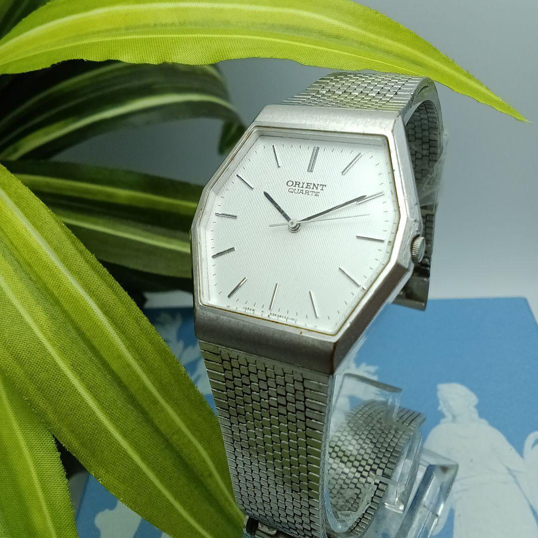 Used [Rare item] ORIENT QUARTZ wristwatch