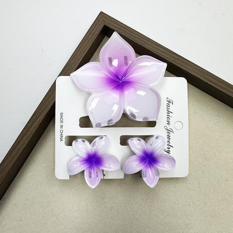 Sada skřipců do vlasů s frangipani: Květinové vlasové doplňky s imitací mramoru pro módní svátky