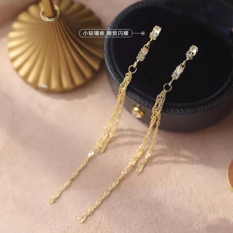 Light luxury high-end sense gold long fringed temperament earrings fashionable atmosphere versatile stud earrings personalized daily earrings