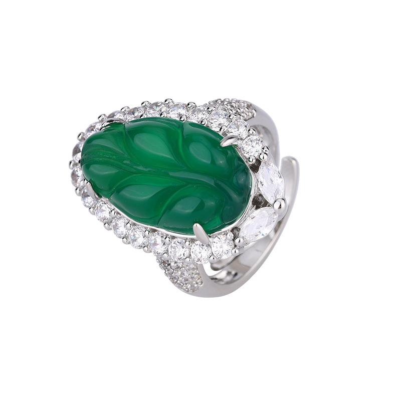 Šperky Náušnice Náušnice Imitace chalcedonu s malým listovým prstenem Náušnice Dámská sada