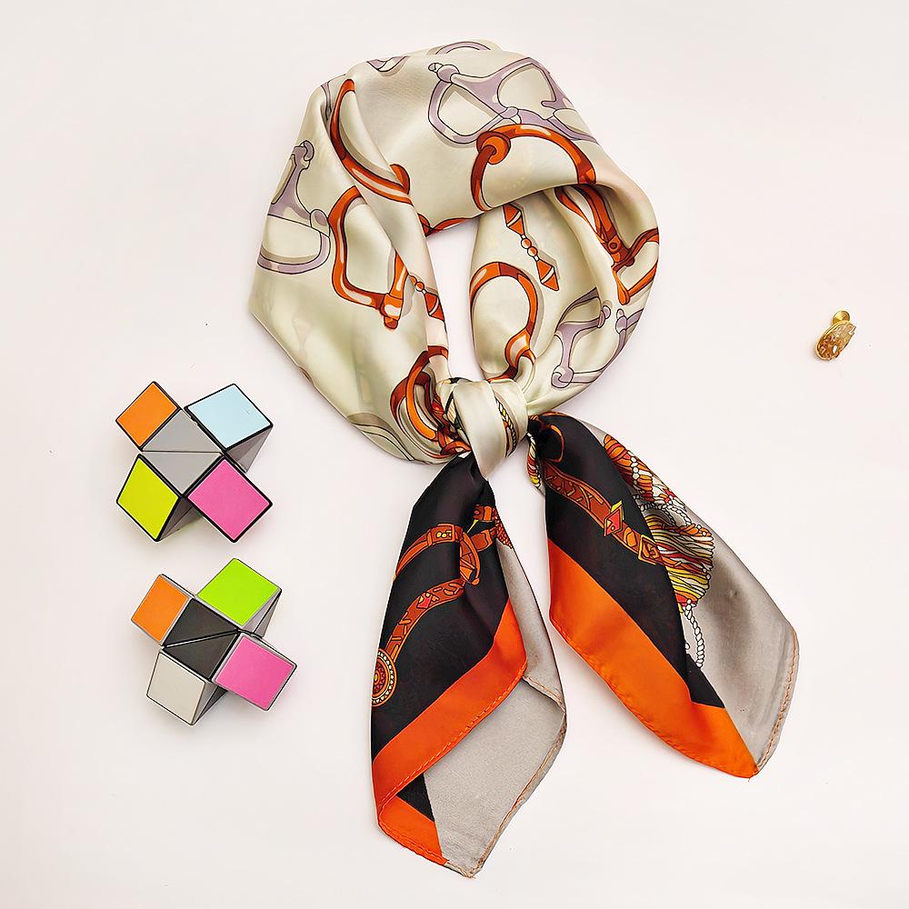 Women's Versatile Green Silk Satin Scarf - Fresh High-End Accessory