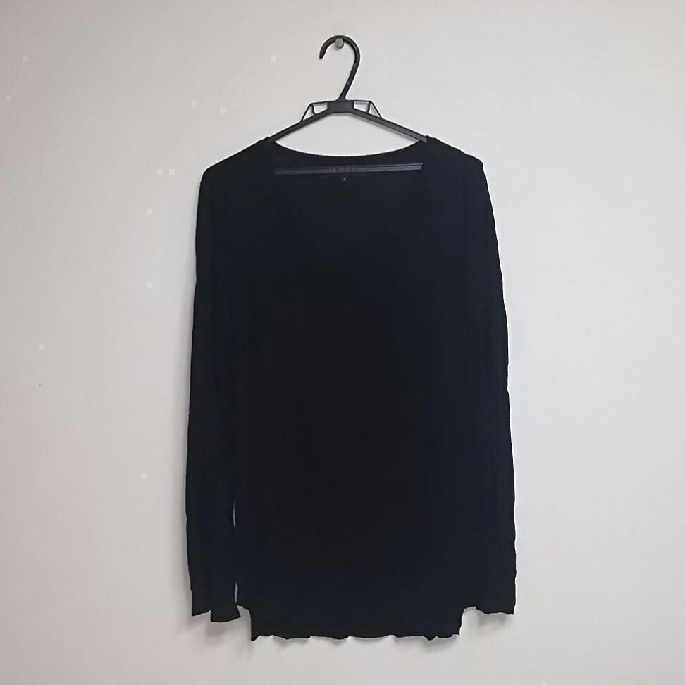 [USED] Black Sweater Recommended for Fans of Hosts, K-pop, Masaki Suda, and Bands