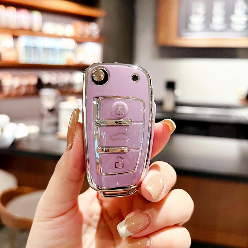 Chery Key Case for Tiggo 3x, Arrizo 5, and QQ Ice Cream - High-End Protective Shell with Buckle for Women.