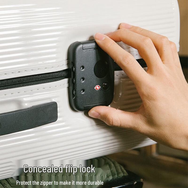 ITO Spinner Lightweight Carry-on Suitcase