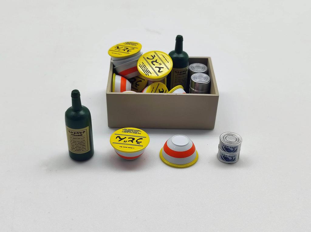 S14 Character Vehicle Series Lupin Castle of Cagliostro FIAT 500 Scale Diecast Miniature Car III 1/12 (Unisex)