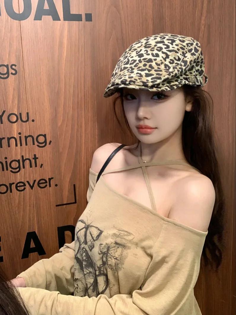 

Новый ретро берет с леопардовым принтом весна-лето винтажная женская шляпа Y2K литературного художника повседневная солнцезащитная шляпа с короткими полями вперед