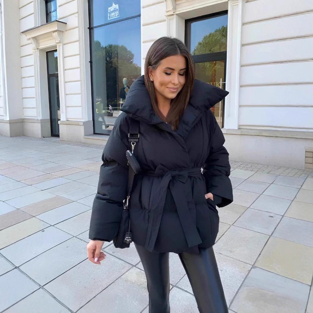 European and American women's clothing keeps warm and closes the waist, long sleeves tie the waist, loose and solid color fashionable autumn and w