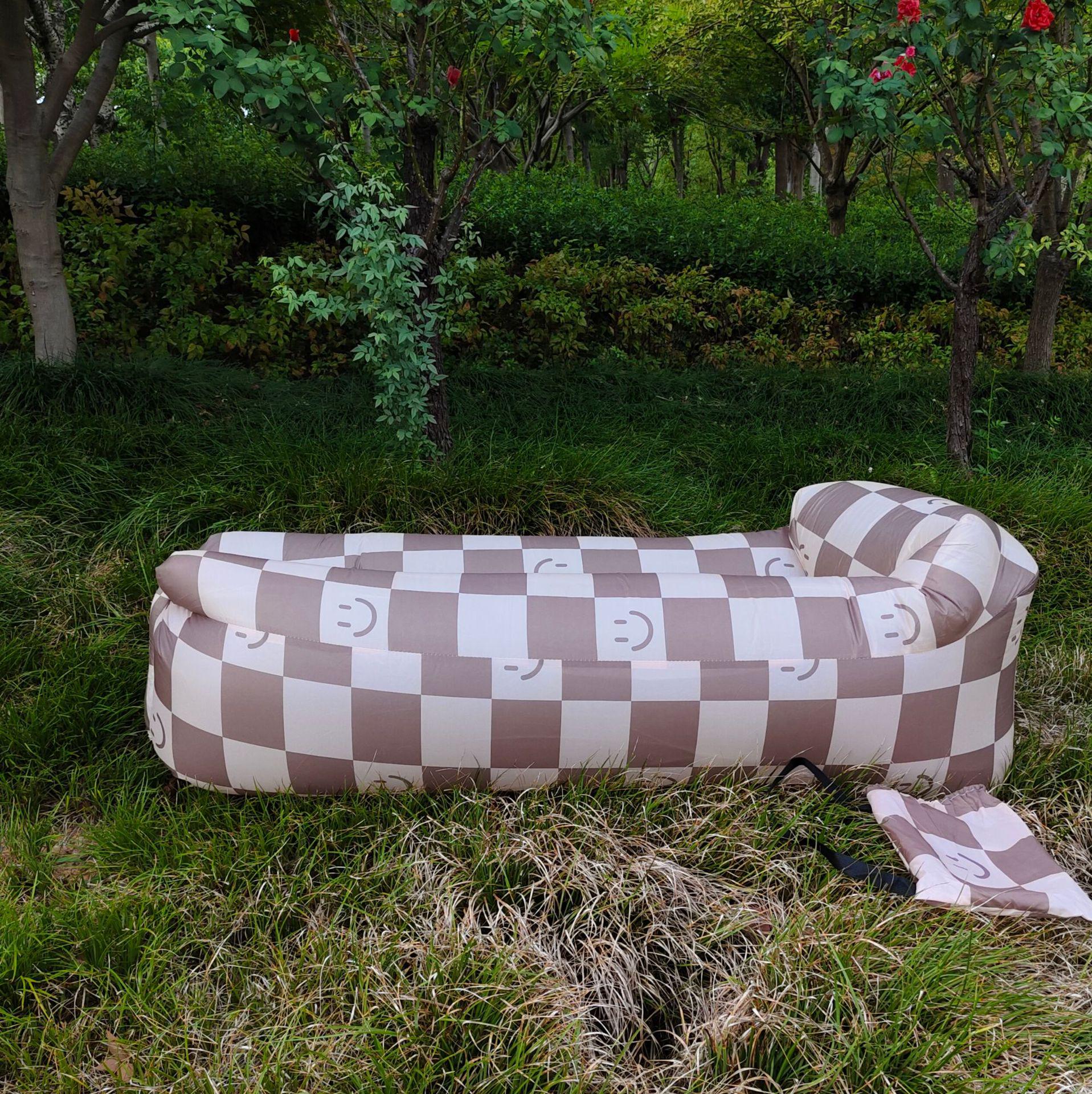 

Портативний надувний диван: Відкритий пляжний, кемпінговий та для музичних фестивалів спальний мішок 210 Oxford Pillow