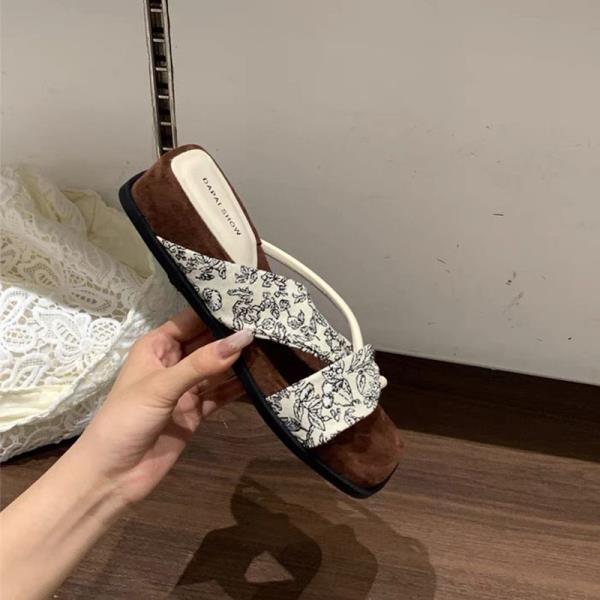 Fashion Shoes Slippers Women Summer Luxury Slides On A Wedge Designer Soft Retro Scandals Shoes On A Wedge Womens Slippers Outdoor Luxur