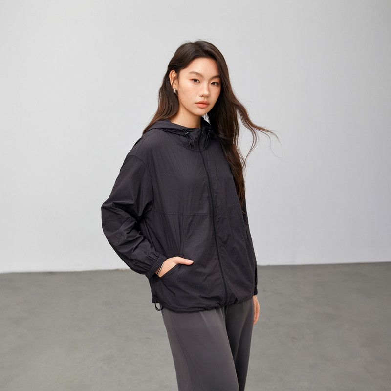 

[Outdoor Wear] Lightweight and Breathable Hooded Sun Protection Jacket, Xianlixiu Plus-Size Women s Clothing for Fat Girls, 2026 Summer New Style Black* 3XL