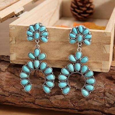 European-American Retro Turquoise Fan-Shaped Hollow Earrings: Ethnic, Elegant, Exaggerated, Minimalist, All-Match Personality