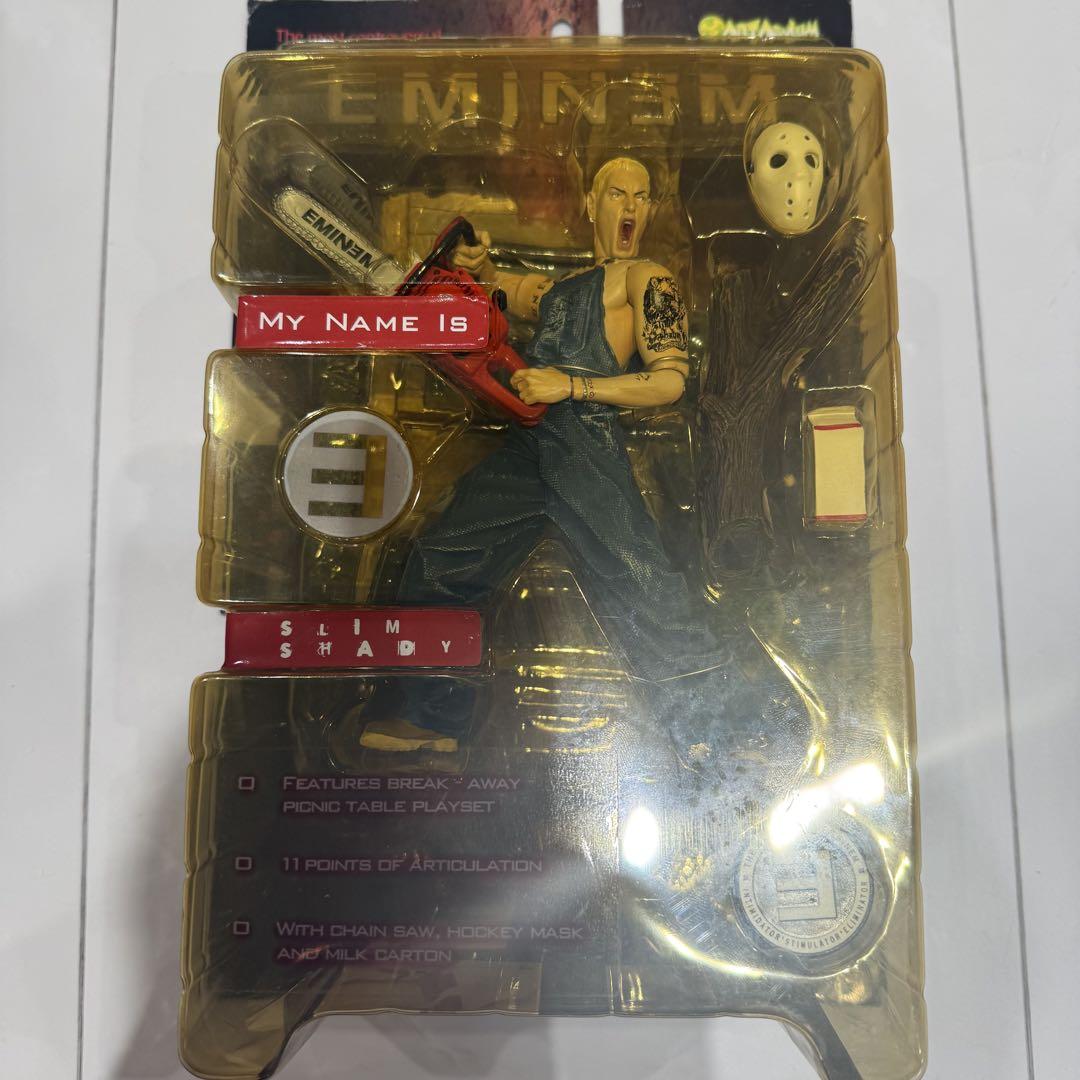 

[Б/У] «Кто первый встал, того и тапки!» Фигурка Эминема Слим Шейди