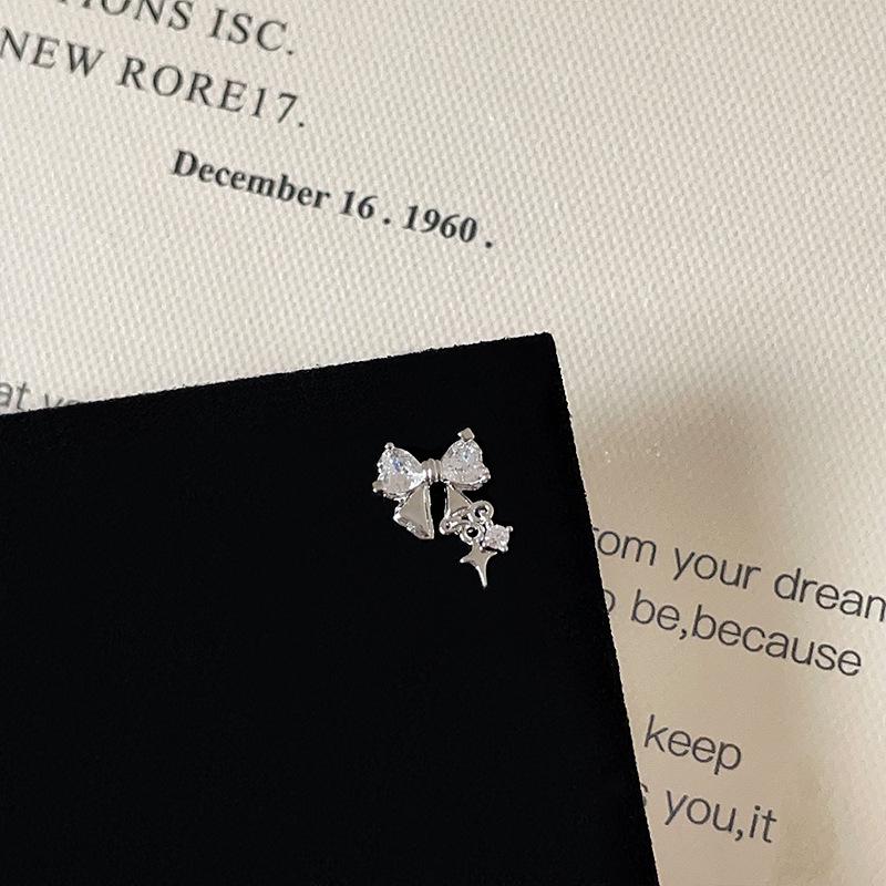 Zircon Bowknot Heart Cartilage Earrings: Chic, Versatile, Simple Earrings for Women
