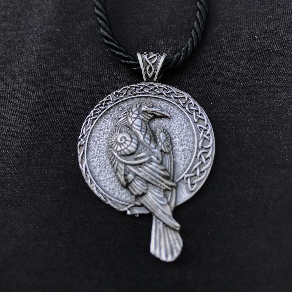Nordic Charm Necklace Viking Crow Pendant Black Bird Celtic Crow Necklace Men's Popular Ornament
