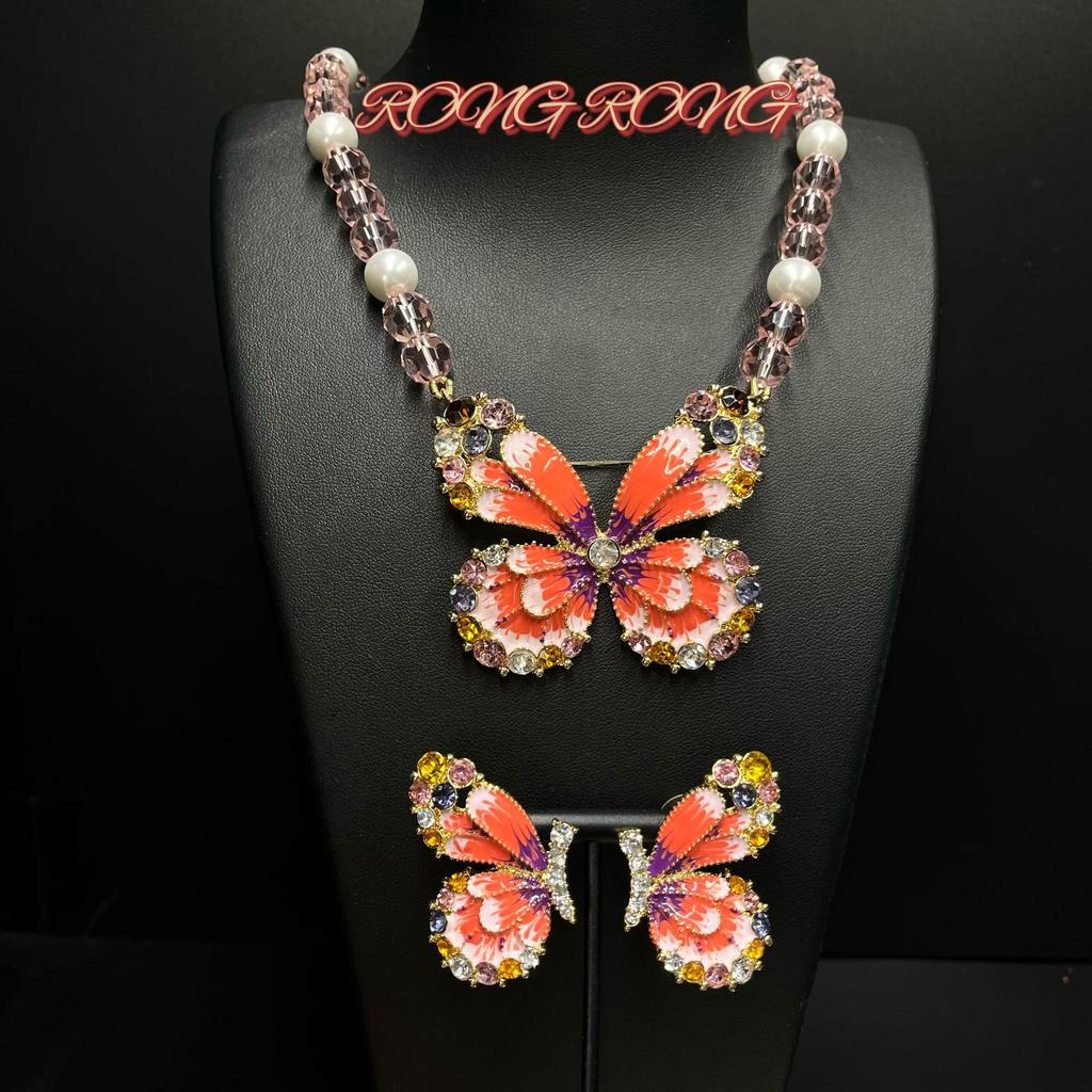 New Vintage Butterfly Bead Pearl Necklace With Exquisite Jewelry Set High-quality Texture