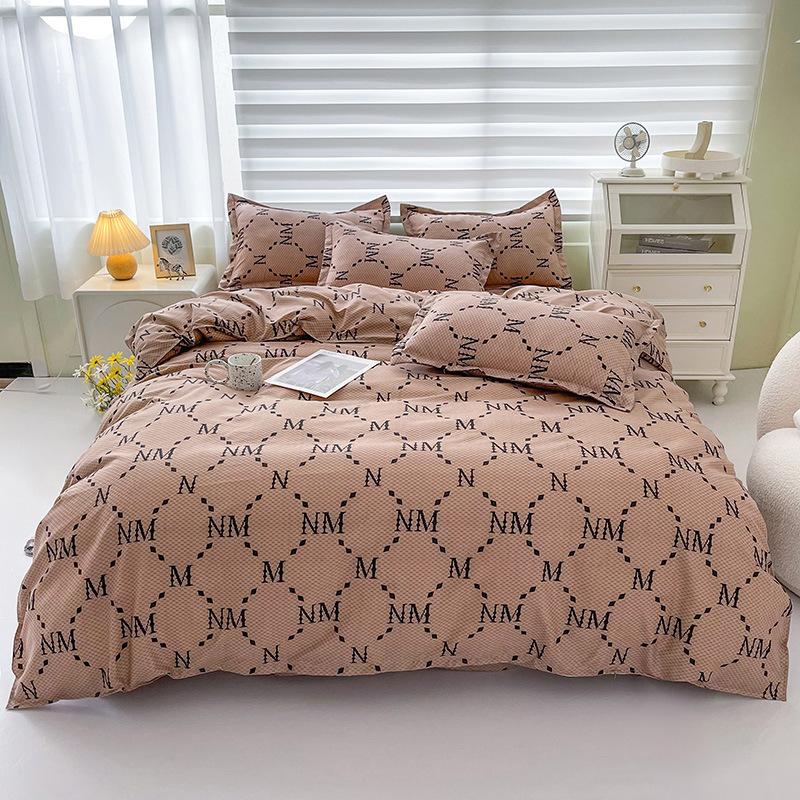 Thickened Brushed Four-piece Bed Sheet and Quilt Cover Three-piece Set Four-season Autumn and Winter Bedding Duvet Cover