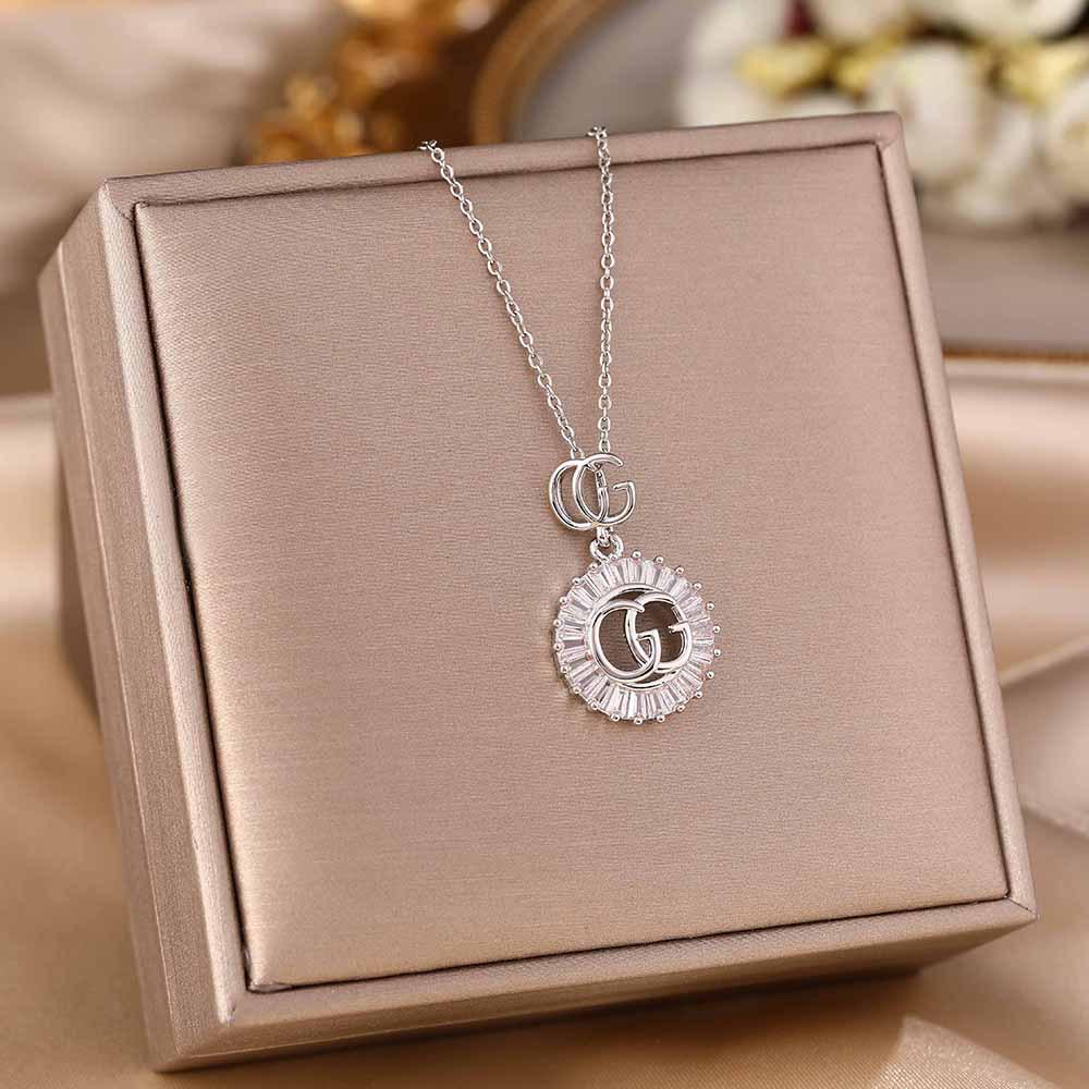 Women's Silver Titanium Steel Necklace with Micro-Inlaid Zircon - Elegant, Durable Clavicle Chain Jewelry