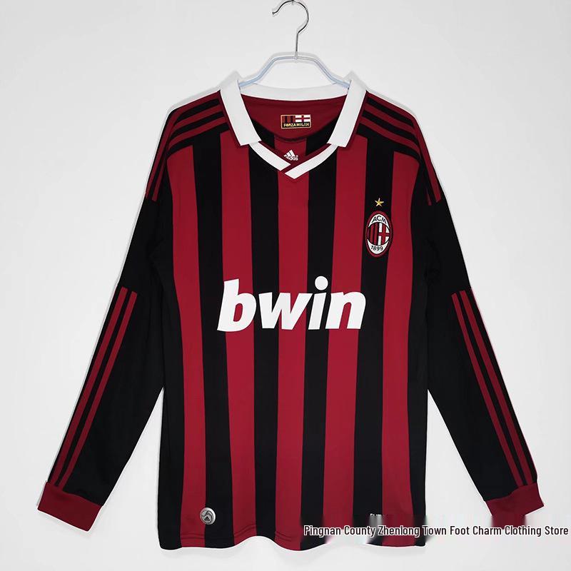 AC Milan Jersey Collection: Home & Away with Kaka & Ronaldo, 06/07 - 13/14
